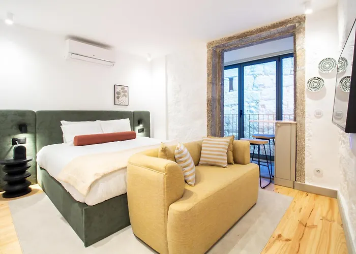 Bainharia 82 By Lovelystay